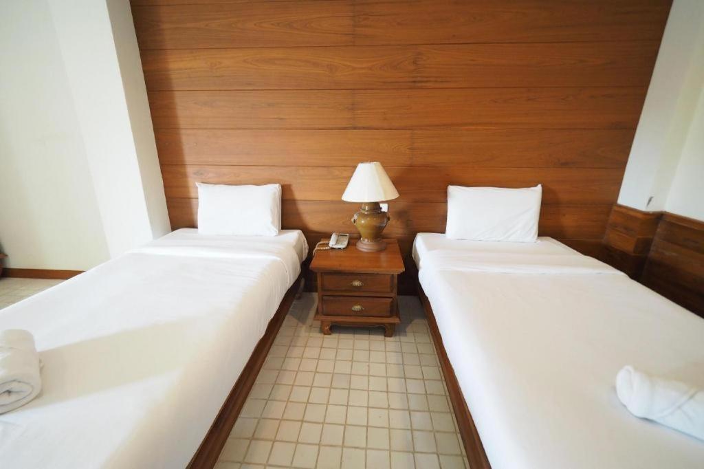 Fah Place Hotel Нан Экстерьер фото