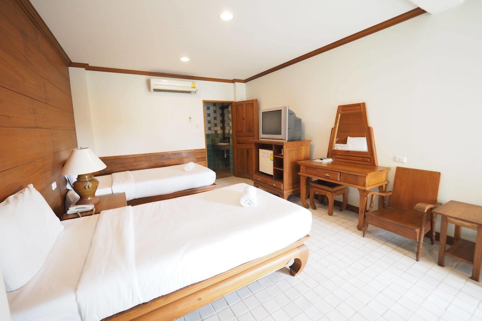 Fah Place Hotel Нан Экстерьер фото